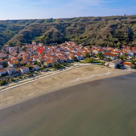 2 Bedroom Front In Casa vacanze *